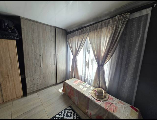 3 BEDROOM HOUSE FOR SALE IN ZAMDELA